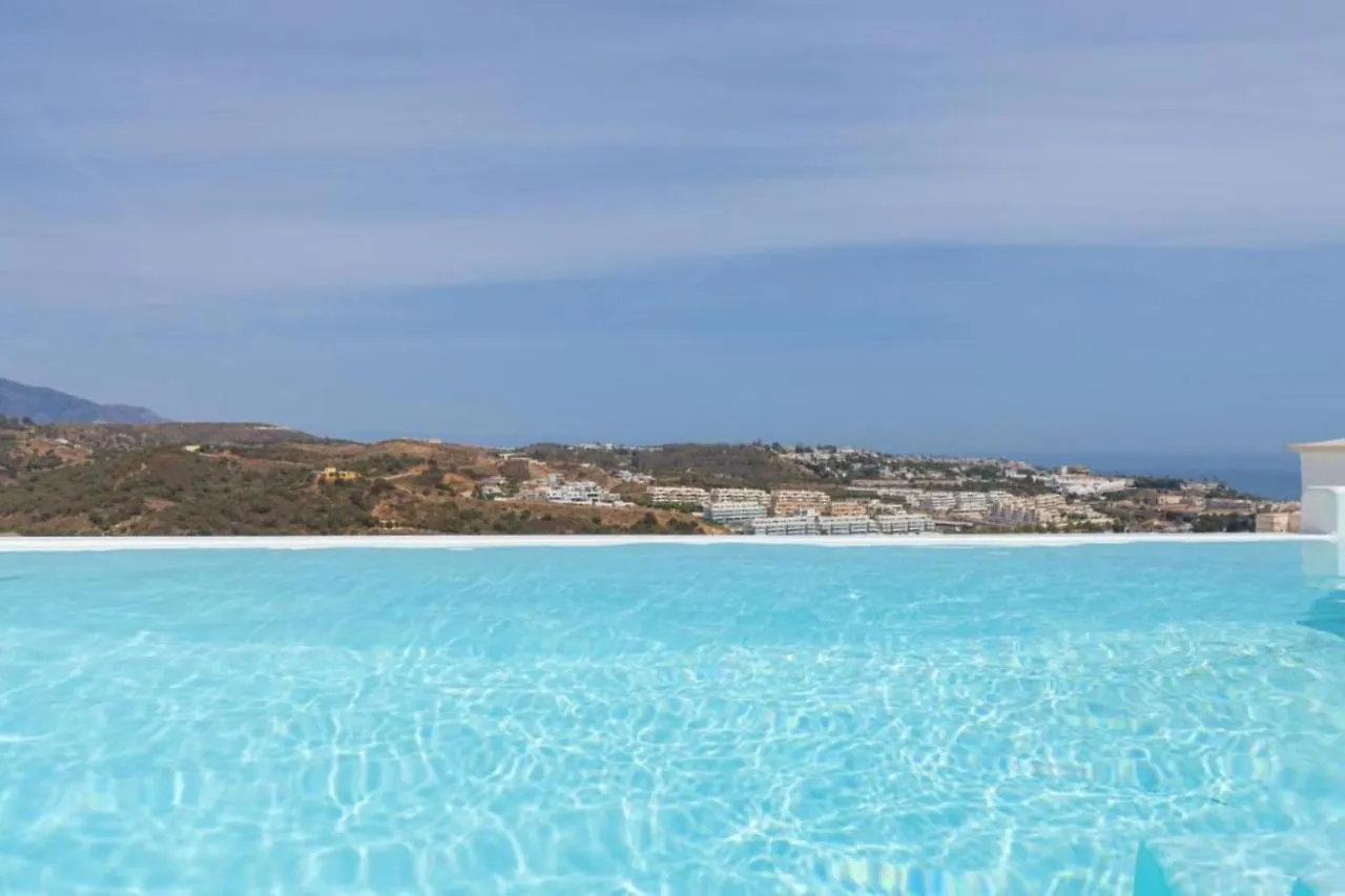 Luxurious Penthouse In La Cala Casa Banderas - 3 Golf Facilites Close By! La Cala De Mijas 0*,  Spain