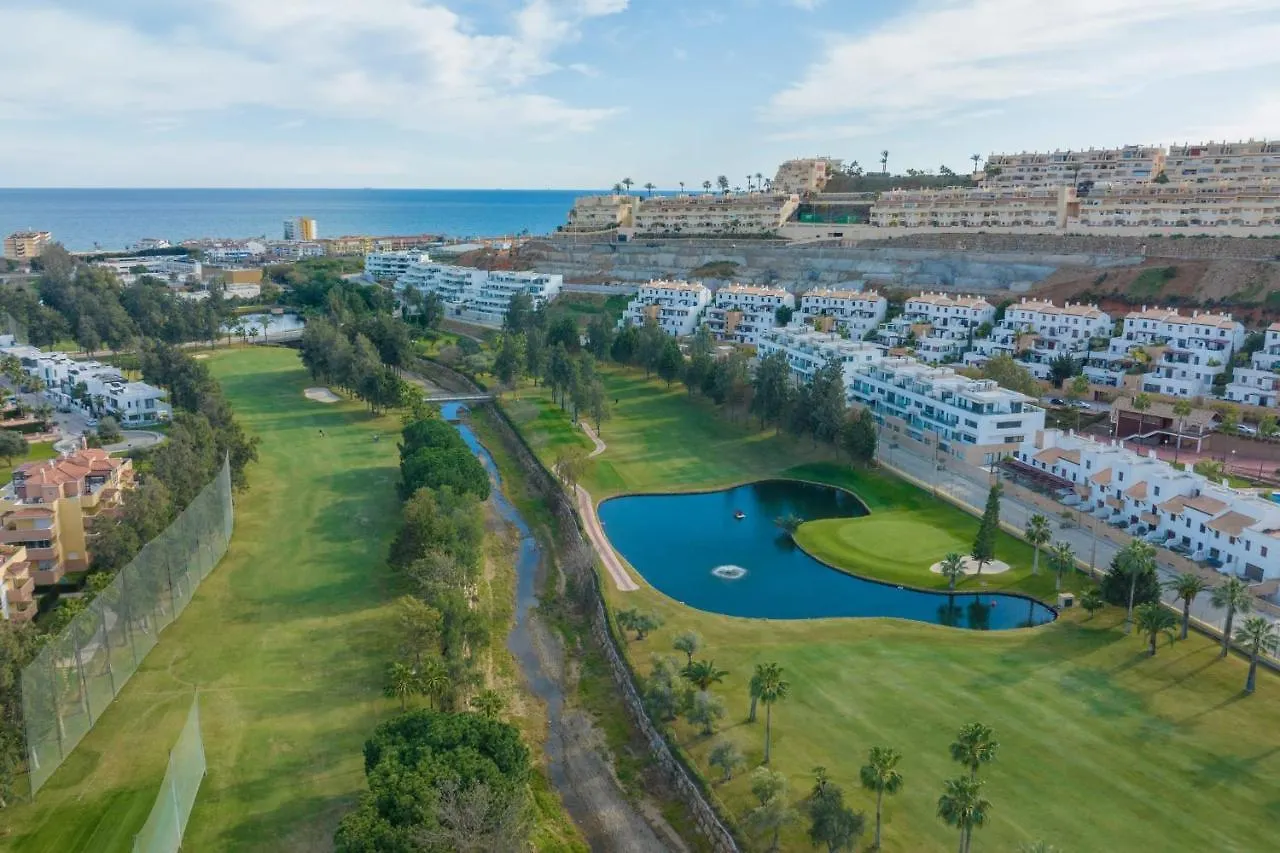 Luxurious Penthouse In La Cala Casa Banderas - 3 Golf Facilites Close By! La Cala De Mijas Apartment